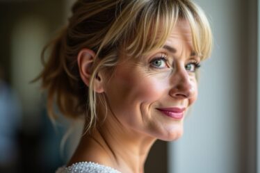 Coupes courtes élégantes et modernes pour sublimer les femmes de 60 ans
